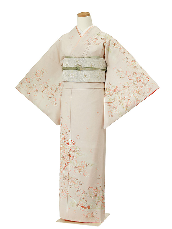 きものヱビス▪訪問着 今日のまことちゃん お気に入りのセミアンティーク着物にラクダの帯で